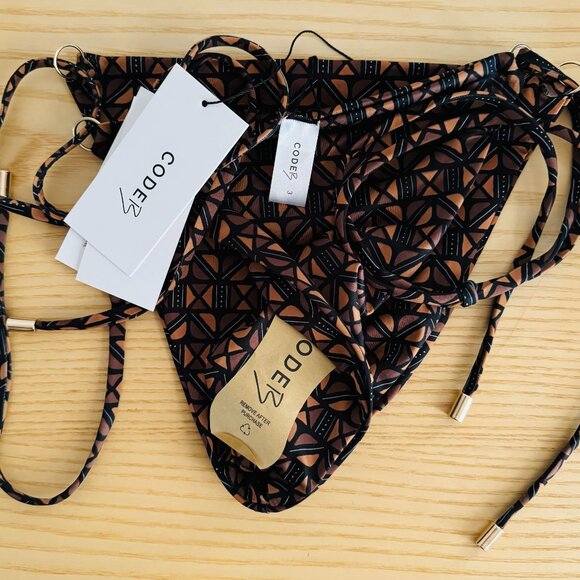 Code B BIKINI Bottoms New with Tags - Picture 4 of 4